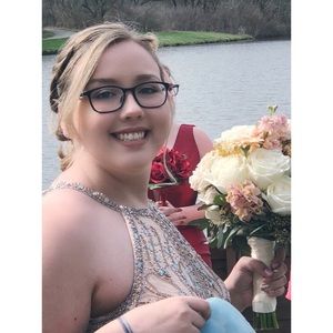 Meet your Posher, Jessica